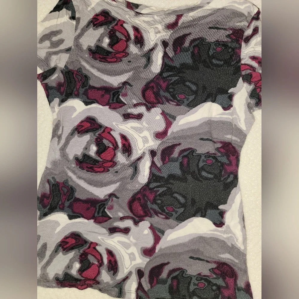 Express  Top - Picture 8 of 8